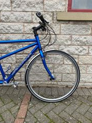 SANTANA Arriva click to zoom image